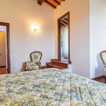 Holiday home Stunning In Chiusi